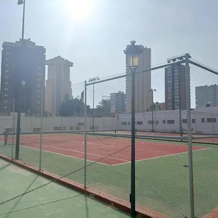 Gemelos 2 C * Benidorm